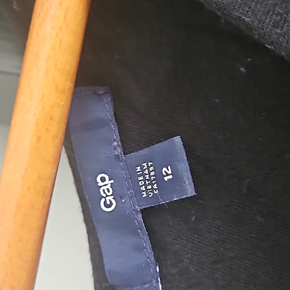 Gap black dress with pockets - Picture 2 of 2